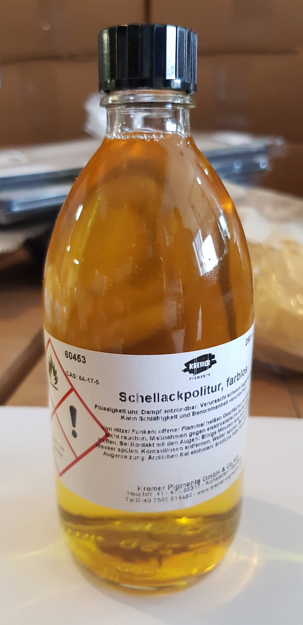 Kremer Shellac Polish Translucent 250ml